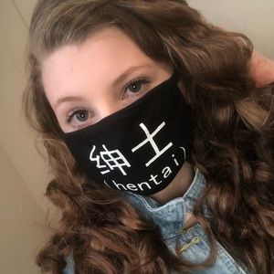 Meet your Posher, Makayla